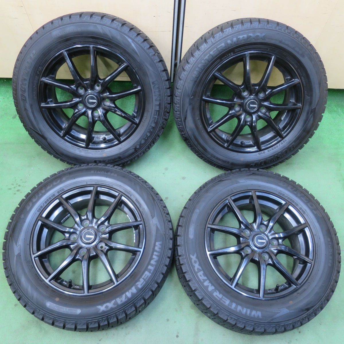 バリ溝！23年！ほぼ10分☆スタッドレス 195/65R15 ダンロップ