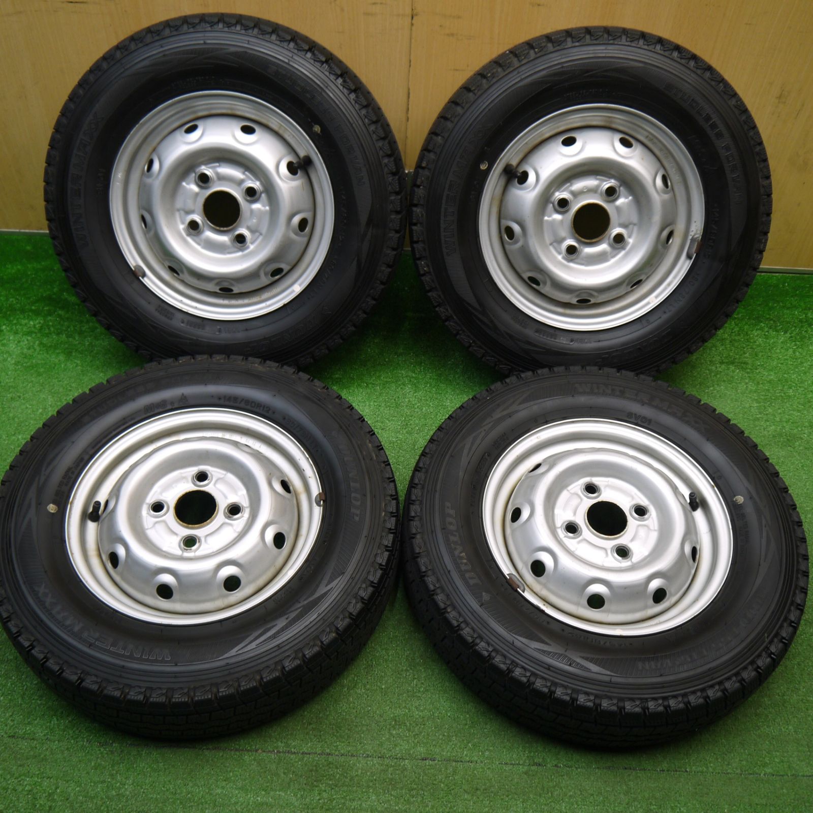 バリ溝！9分☆スタッドレス 145/80R12 80/78N ダンロップ ウインター