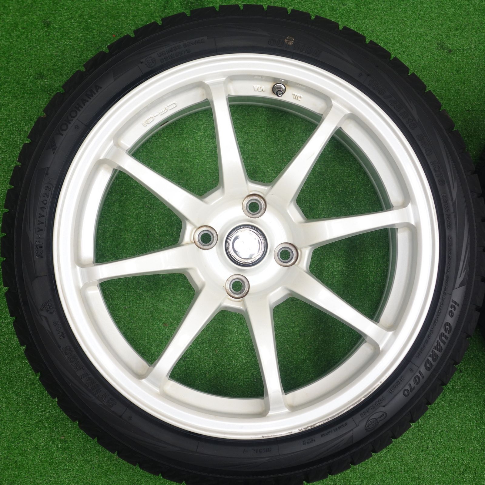 バリ溝！22年！9.5分☆アバルト 595 等 THREEHUNDRED CF-01 195/45R16 