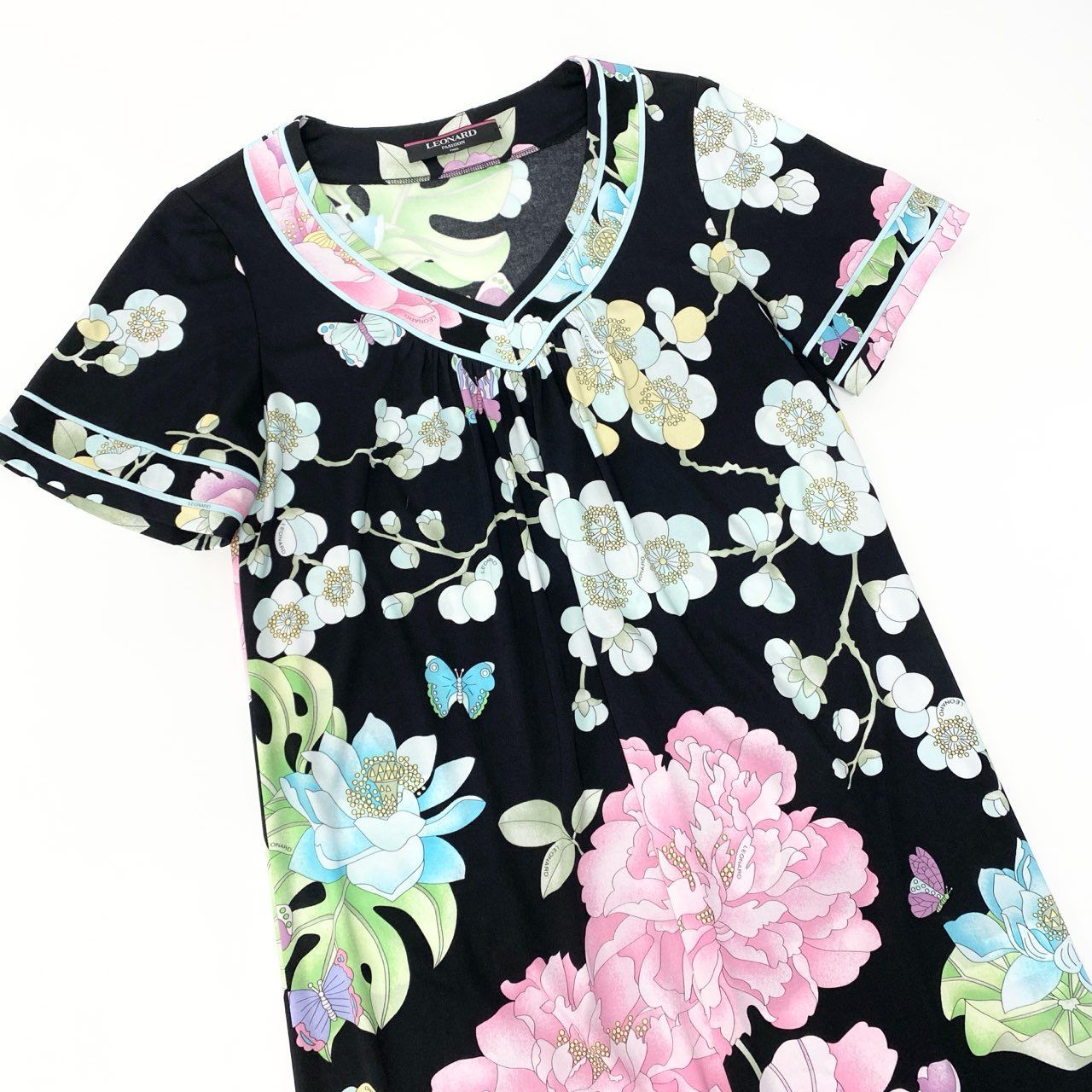 47b4 LEONARD レオナール Vネック半袖ワンピース 膝丈ワンピース