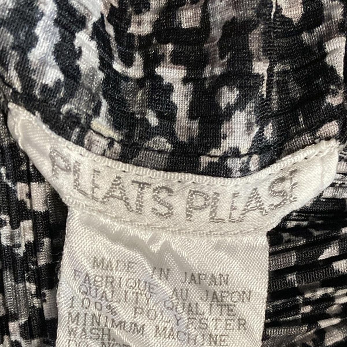 PLEATS PLEASE(プリーツプリーズ) 長袖シャツブラウス サイズ3 L