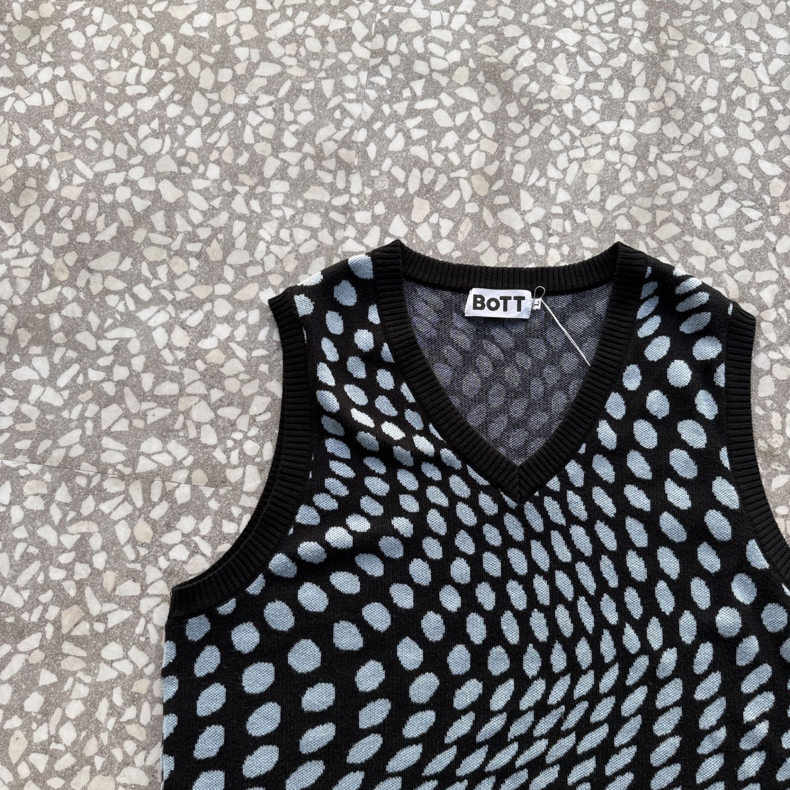 BoTT / dot pattern knit vest ボット ドットパターン ニットベスト 