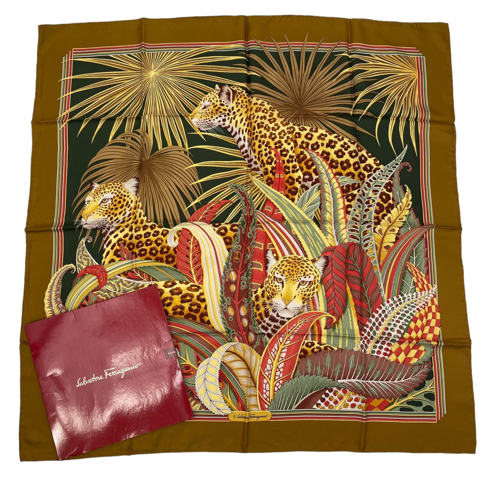 新品同様 Salvatore Ferragamo サルヴァトーレ フェラガモ スカーフ
