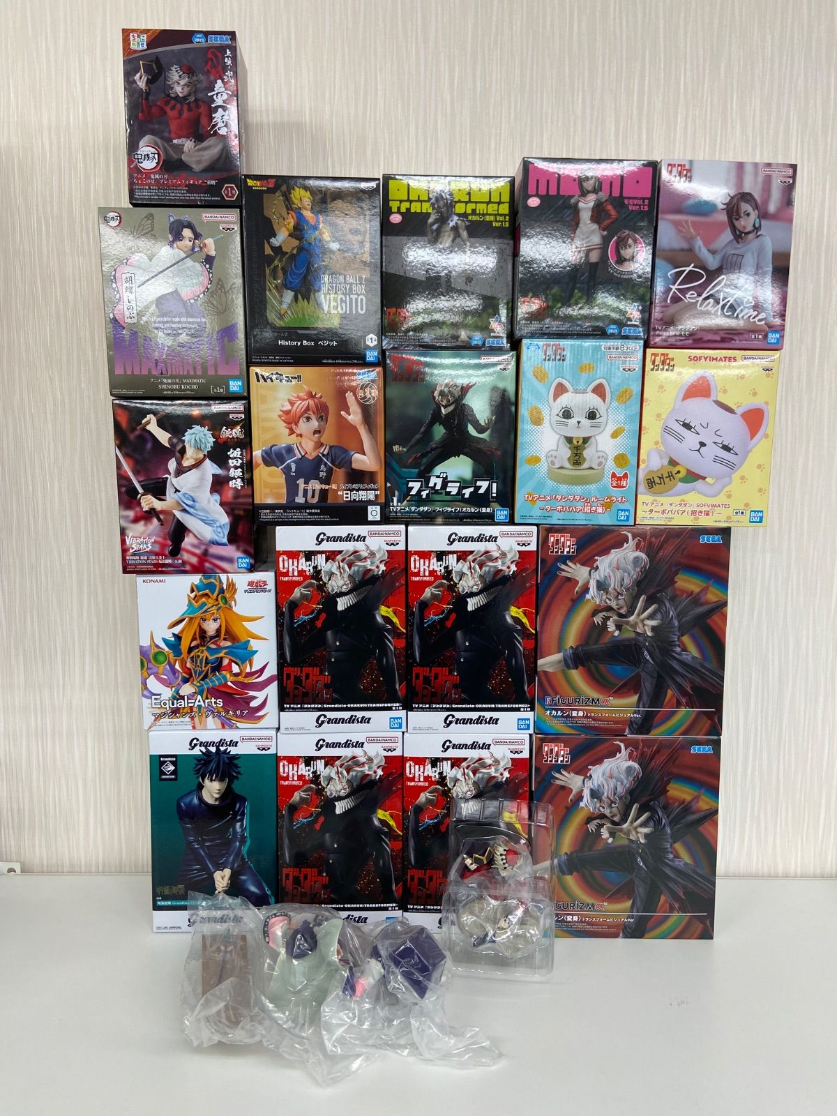 ジャンプ フィギュア まとめ 計19点 ダンダダン多め 鬼滅の刃 銀魂