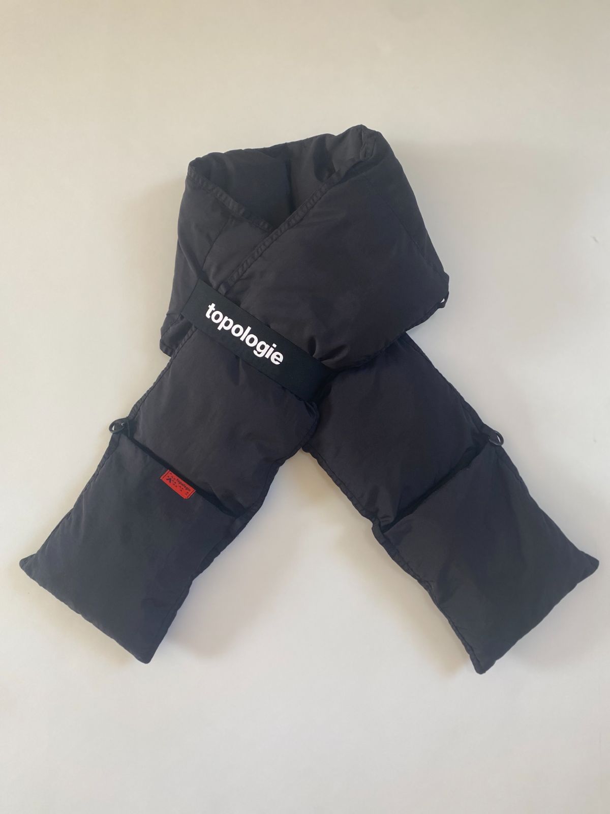 topologie マフラー Puffer Scarf トポロジー ブラック - メルカリ