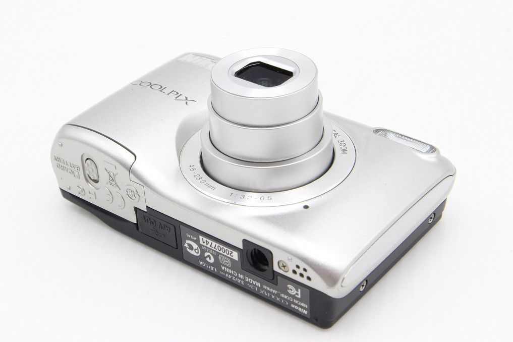 Nikon ニコン COOLPIX L26 コンパクトデジタルカメラ シルバー