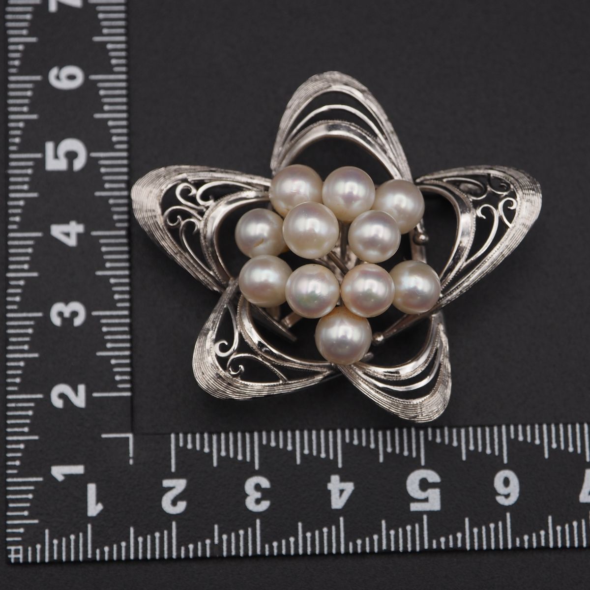 M979 本真珠 6.4mm11珠 パール SILVER刻印 2way ブローチ 帯留め