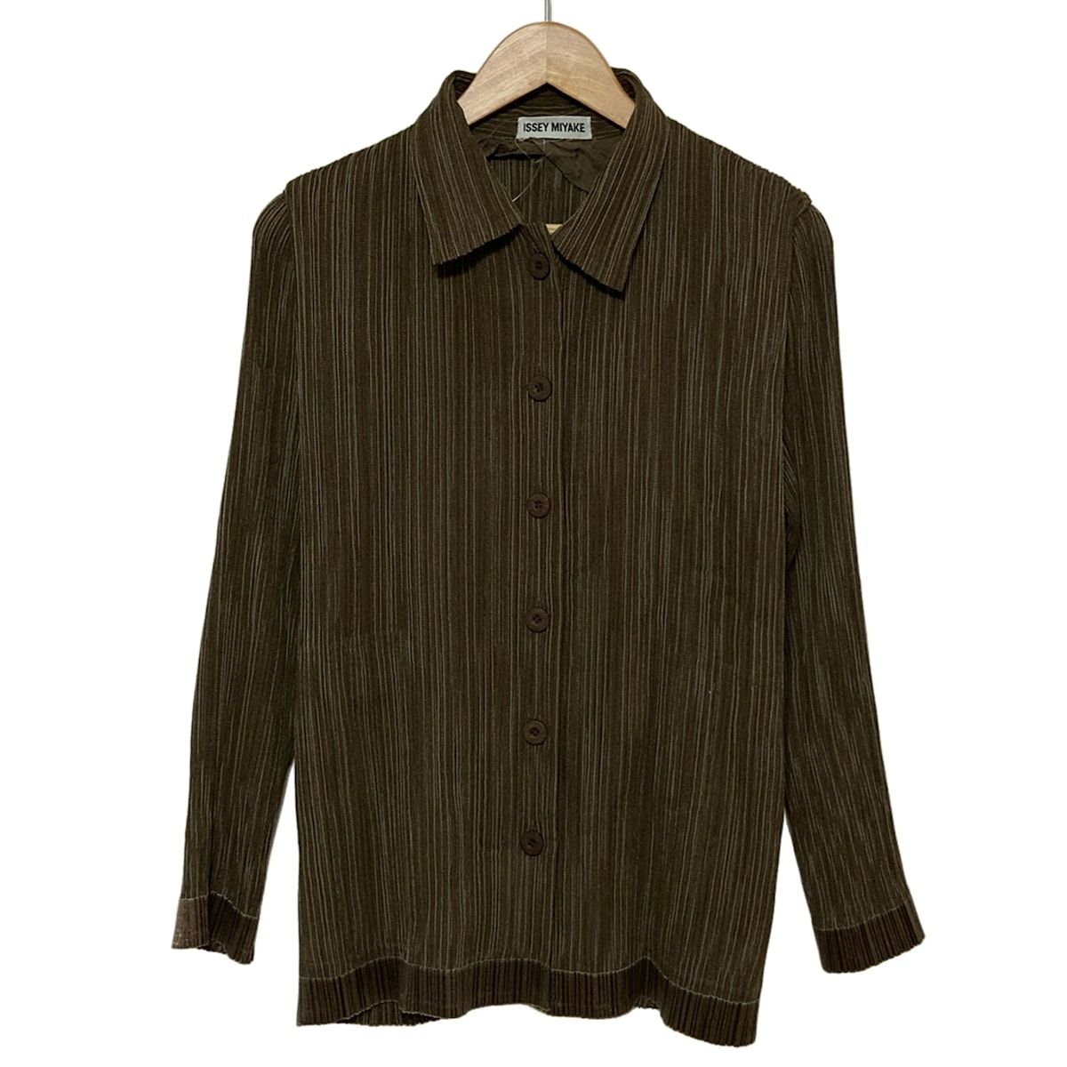 ISSEYMIYAKE(イッセイミヤケ) カーディガン サイズL レディース