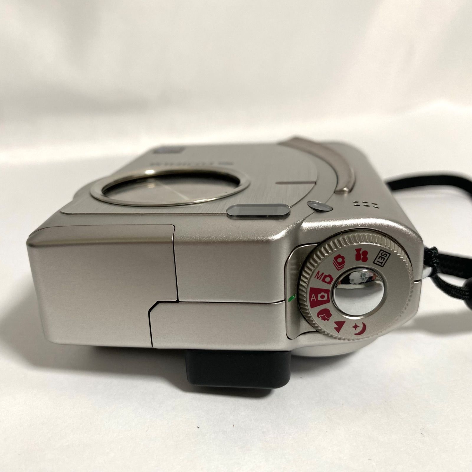 FUJIFILM FinePix 4700z デジタルカメラ 電池稼働 フジフィルム - メルカリ