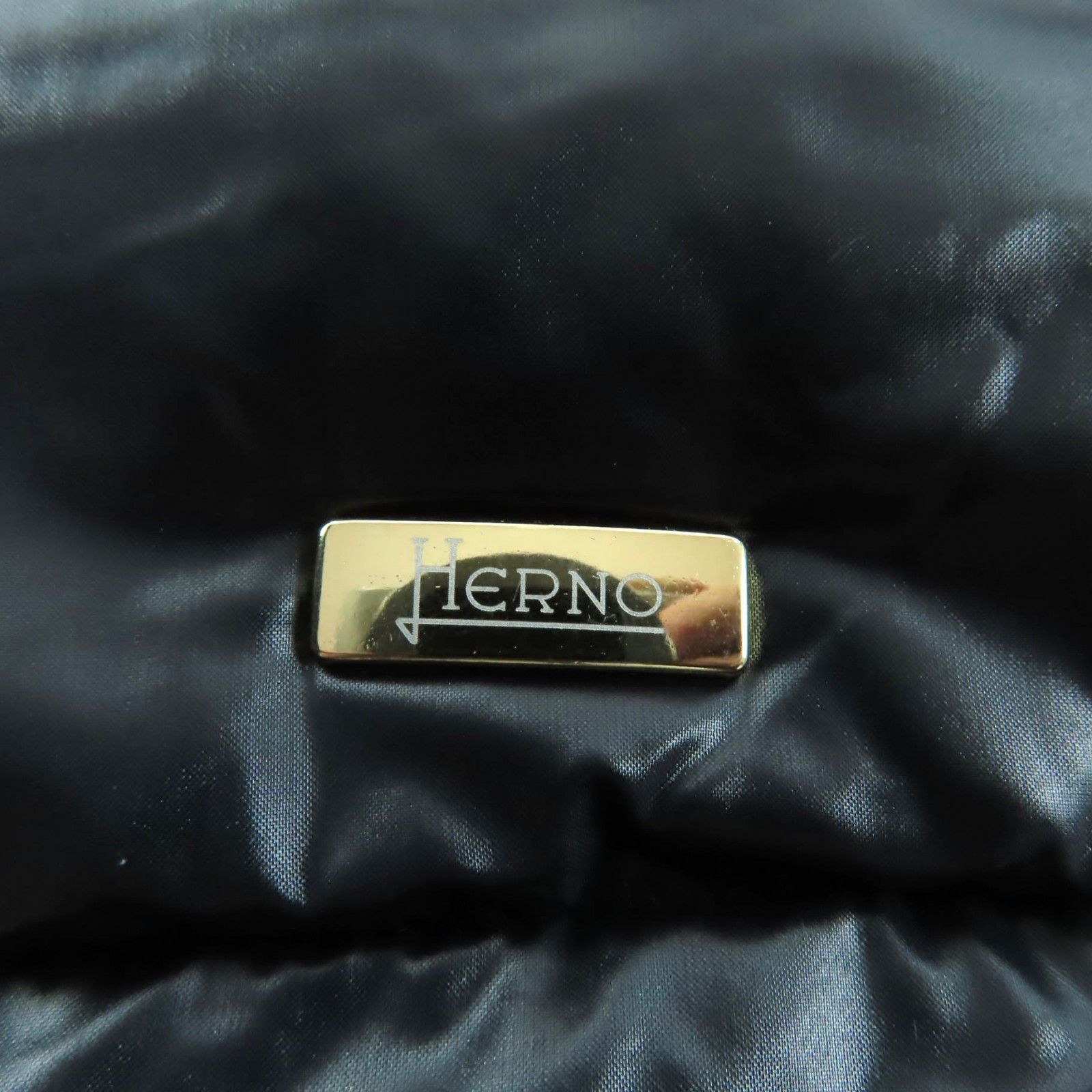 未使用品☆Herno ヘルノ 2025年製 PI0043DIC イコニコ AMINTA アミンタ 