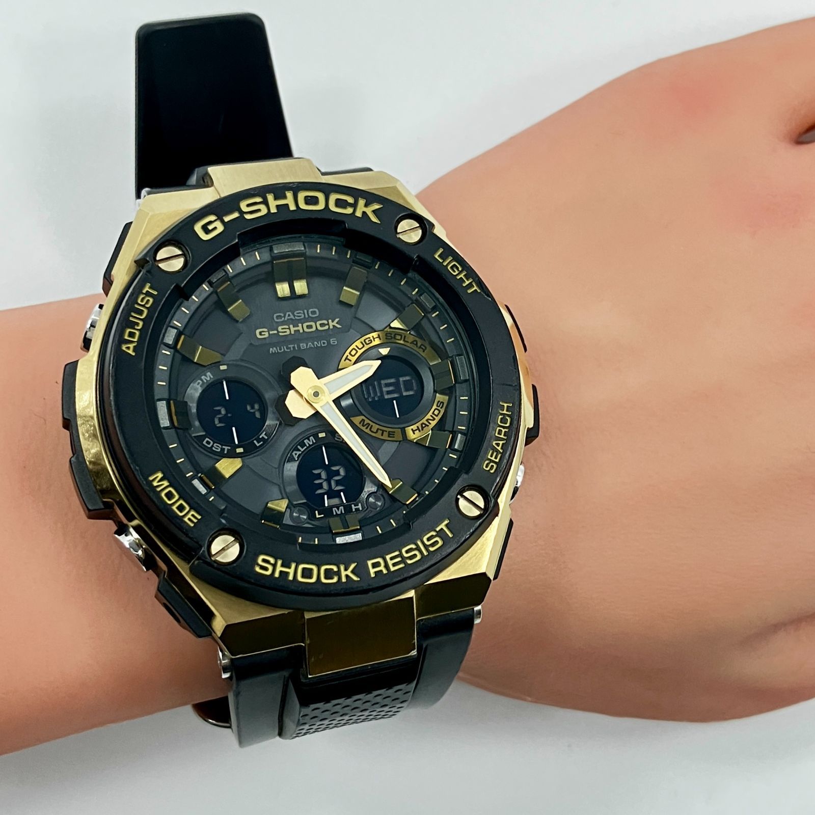 中古】カシオ G-SHOCK GST-W100G G-STEEL 電波ソーラー ゴールド