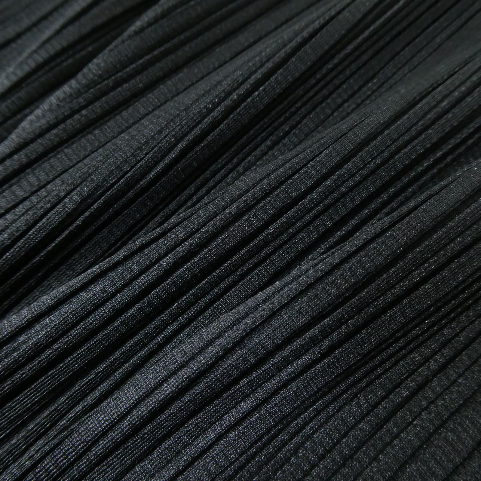 PLEATS PLEASE ISSEY MIYAKE プリーツプリーズ イッセイミヤケ