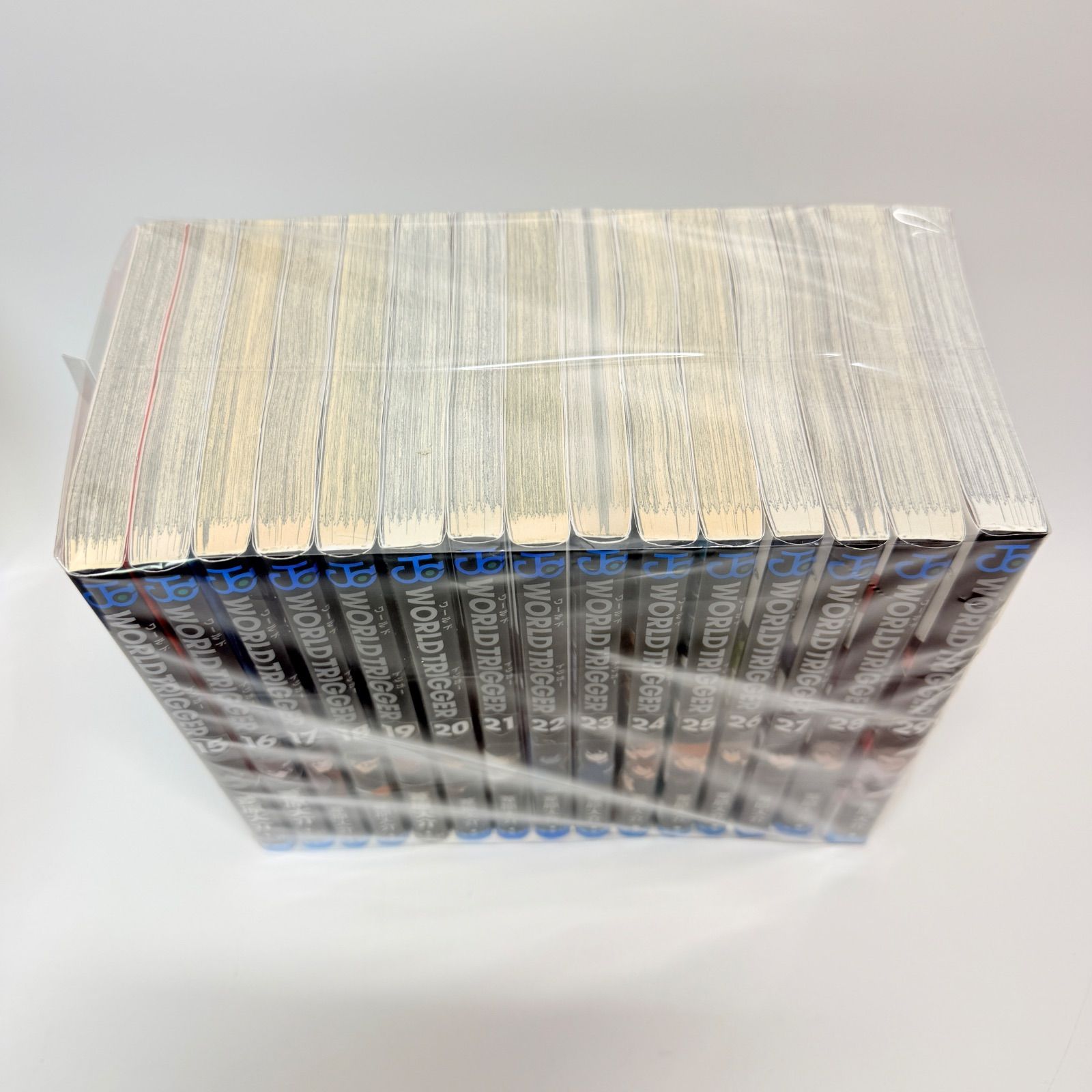 ワールドトリガー 全巻 1-29+ガイドブック - メルカリ