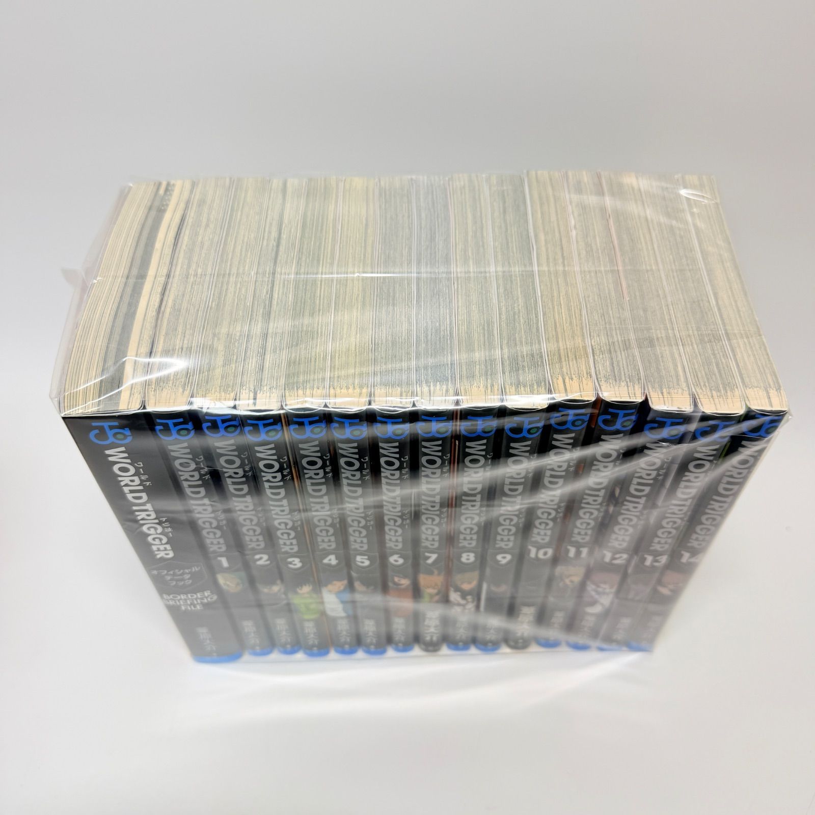 ワールドトリガー 全巻 1-29+ガイドブック - メルカリ