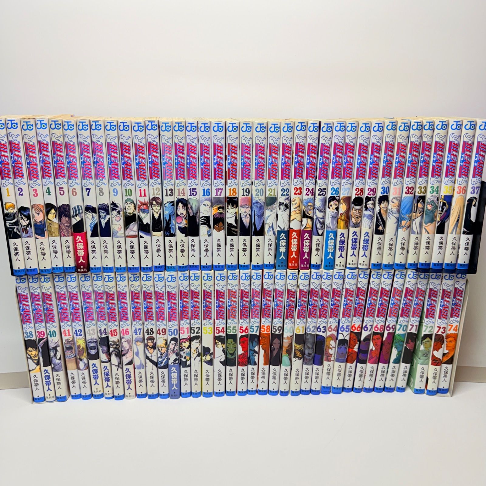 BLEACH ブリーチ 1-74巻 漫画全巻ドットコム 全巻) ブリーチ全巻(1〜74巻・