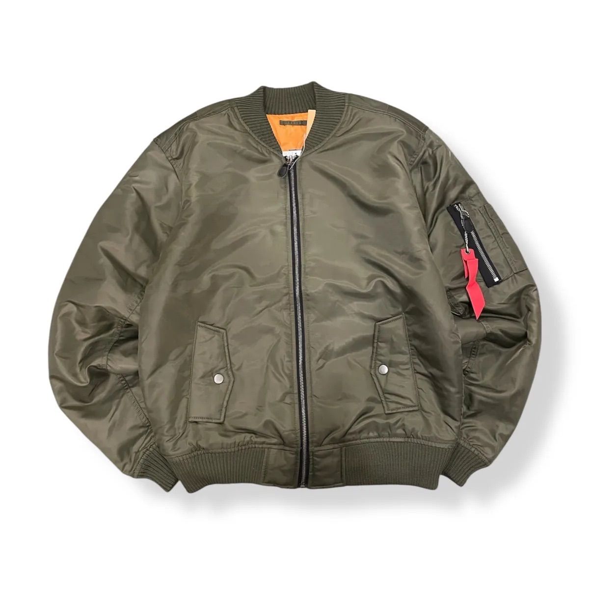 MA-1 ☆オリーブ ☆アメカジ ☆短丈 ☆ストリート ☆スケーター