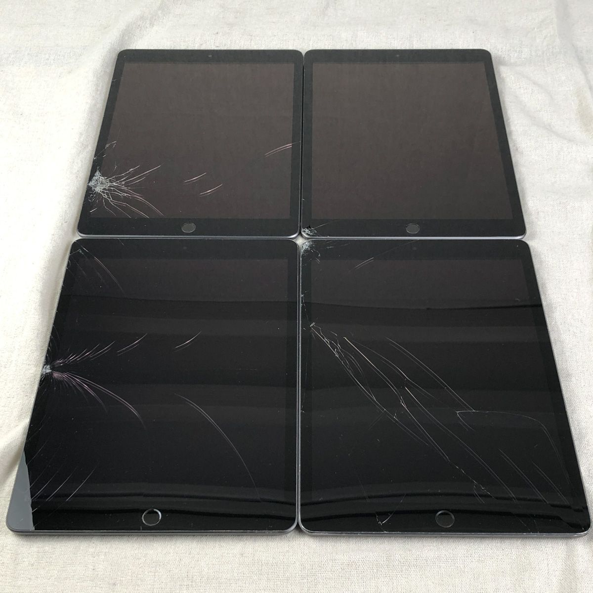 ◇ジャンク品・本体のみ◇【4点セット】Apple iPad 第9世代 Wi-Fi 64GB