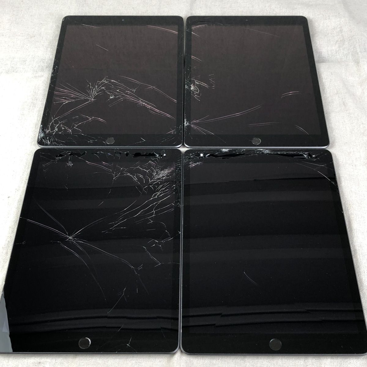 ◇ジャンク品・本体のみ◇【4点セット】Apple iPad 第9世代 Wi-Fi 64GB