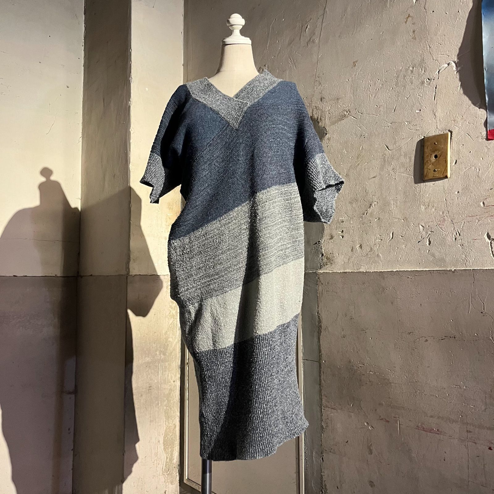 Vivienne Westwood RED LABEL 変形ワンピース Vivienne Westwood RED LABEL 変形ニットワンピース アシンメトリー