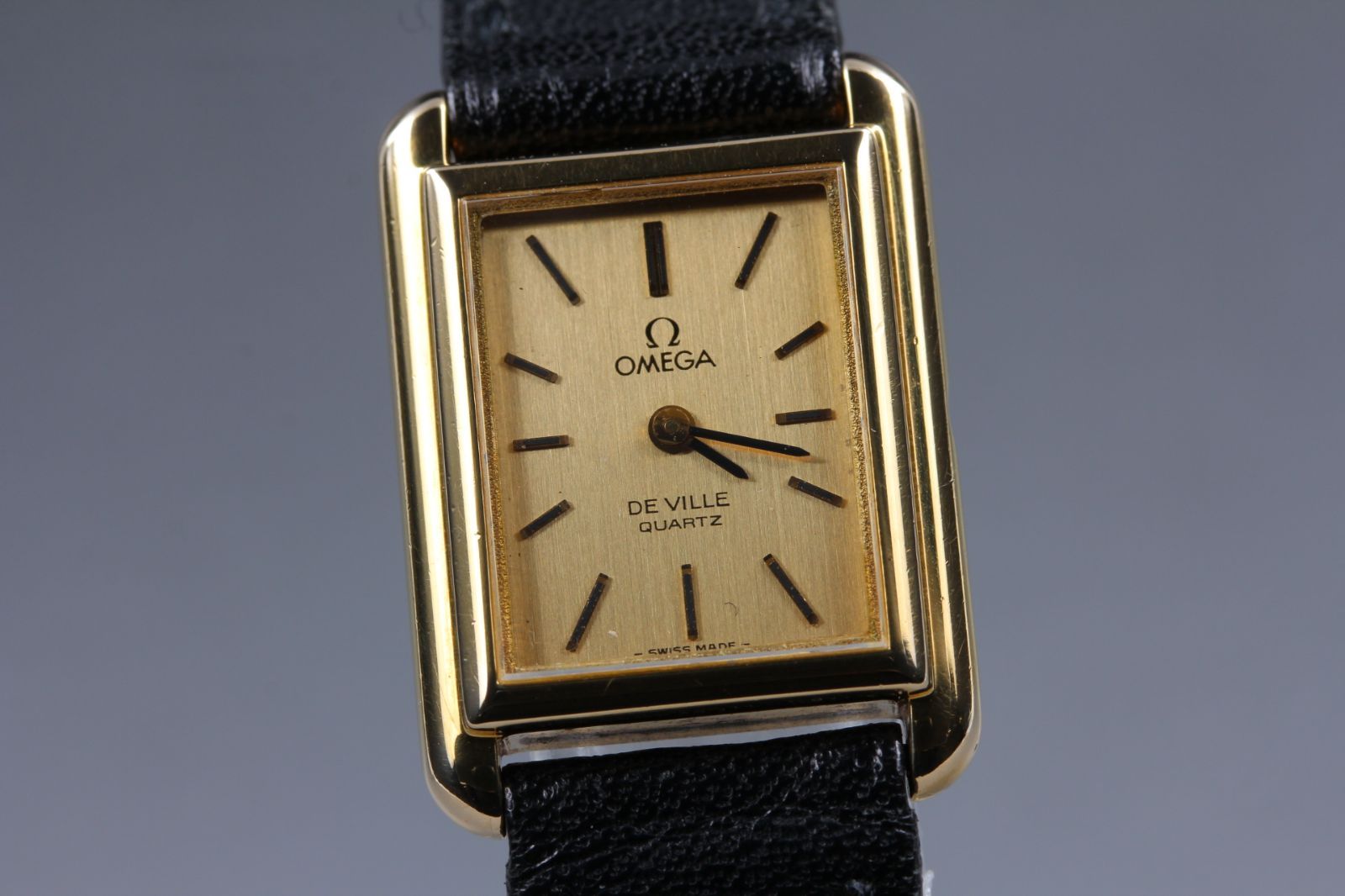OMEGA オメガ De Ville デビル プッシュ式 Cal.1350 ゴールド文字盤 