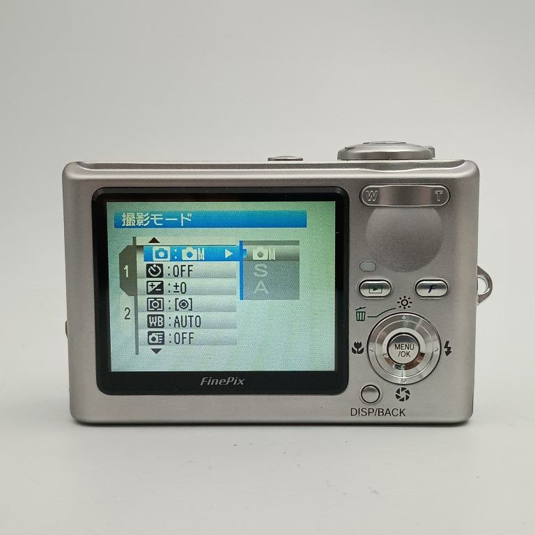 FUJIFILM Finepix F11 Silver コンパクトデジタルカメラ - メルカリ