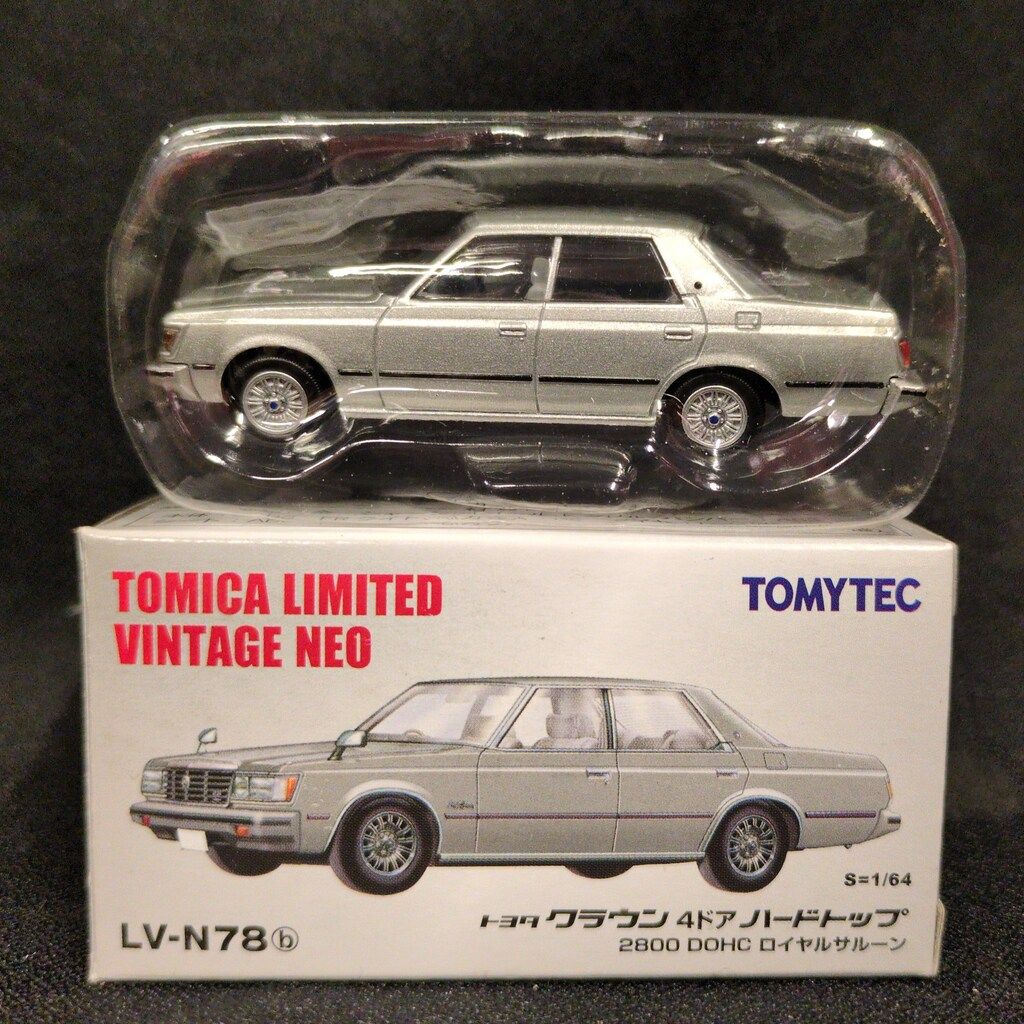トミーテック TOMICA LIMITED VINTAGE NEO トヨタ クラウン 4ドア
