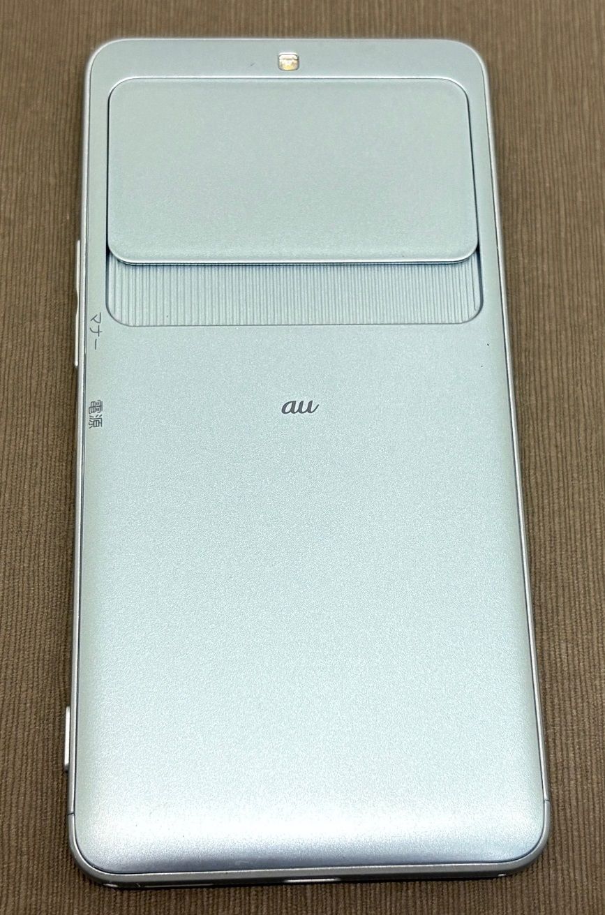 BASIO 3 KYV43 32GB ブルー au -SA74- - メルカリ