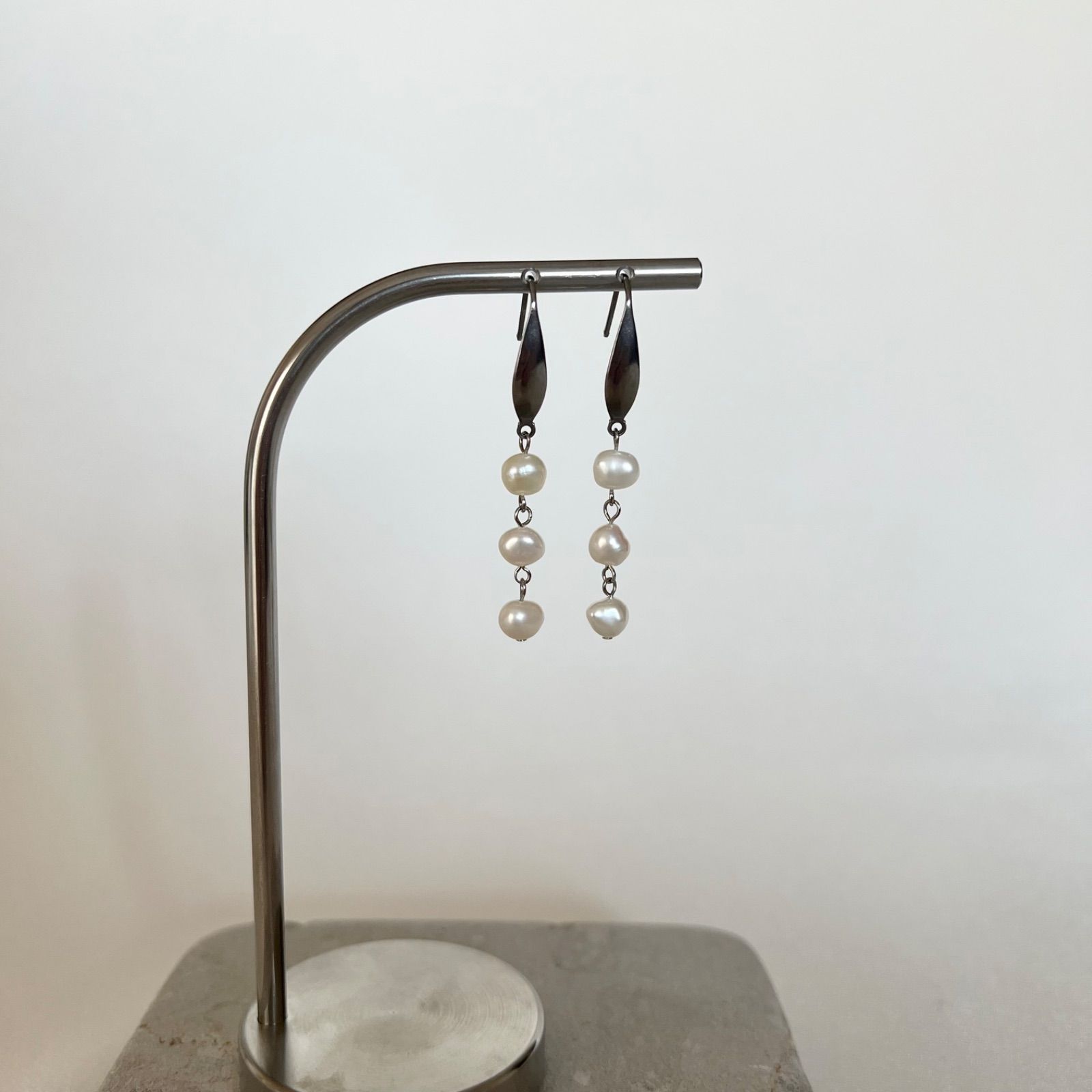 バロック淡水パール ロング ピアス ・・✽・・ 〈サージカルステンレス