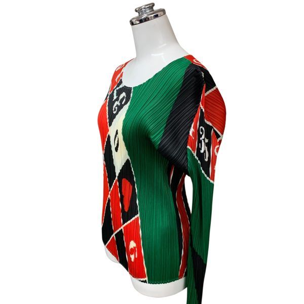 ◇ プリーツプリーズ PLEATS PLEASE イッセイミヤケ カットソー