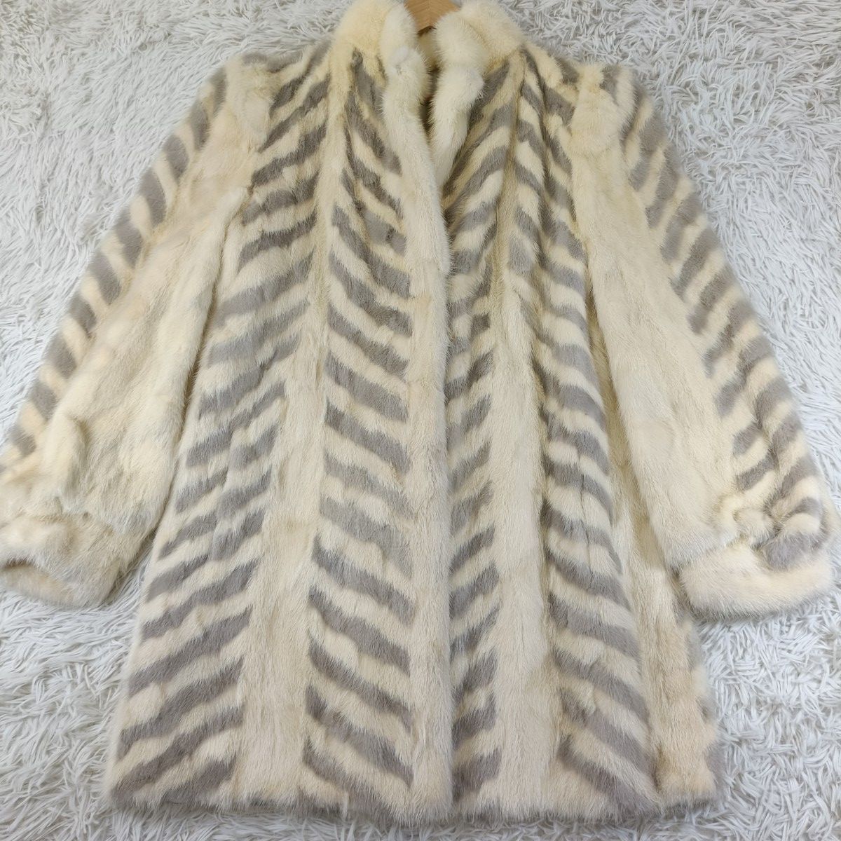 ホワイトミンク デザイン ファーコート ミンクコート リアルファー