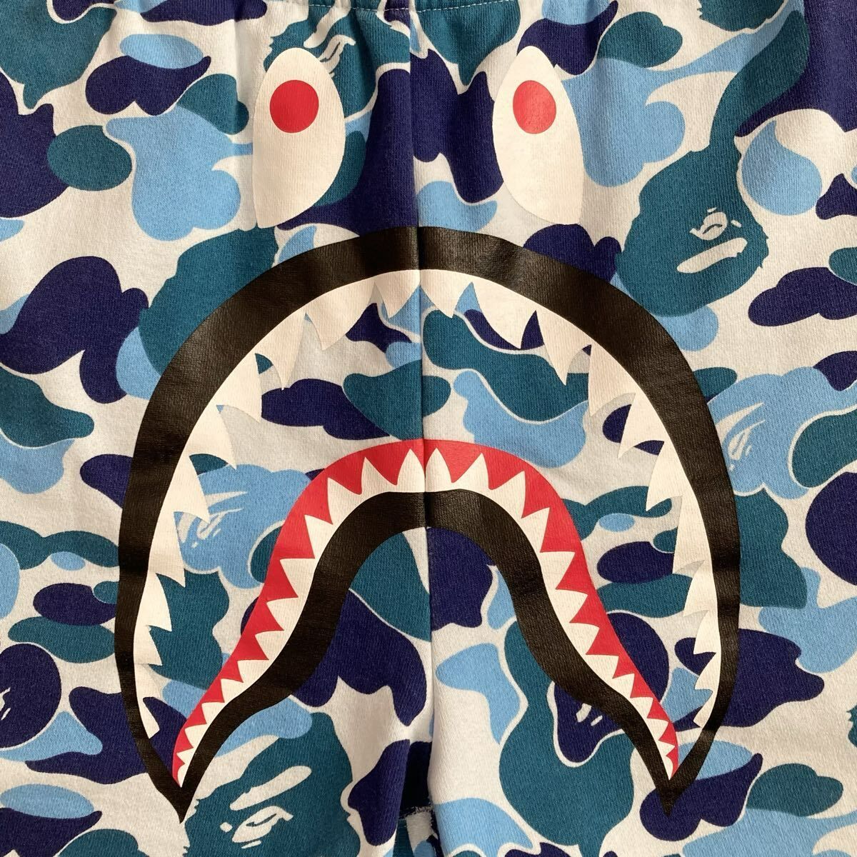 ☆XL☆ ABC camo Blue シャーク スウェットハーフパンツ a bathing ape