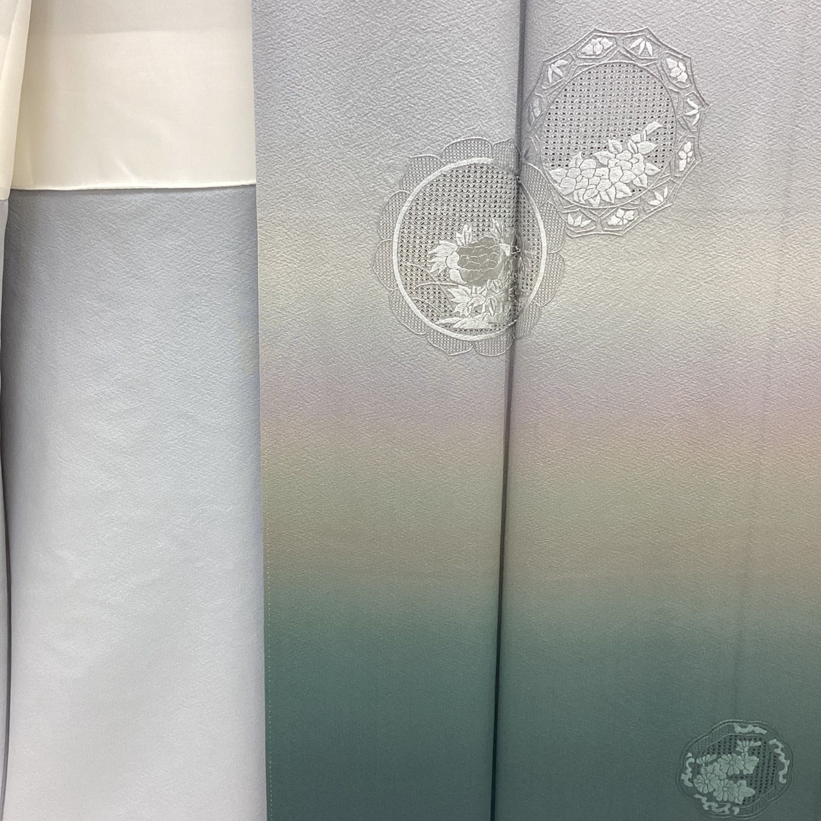 中古品 袷着物 訪問着 汕頭刺繍 正絹 R351 - メルカリ 中古品 袷着物 訪問着 汕頭刺繍 正絹 R351 - メルカリ