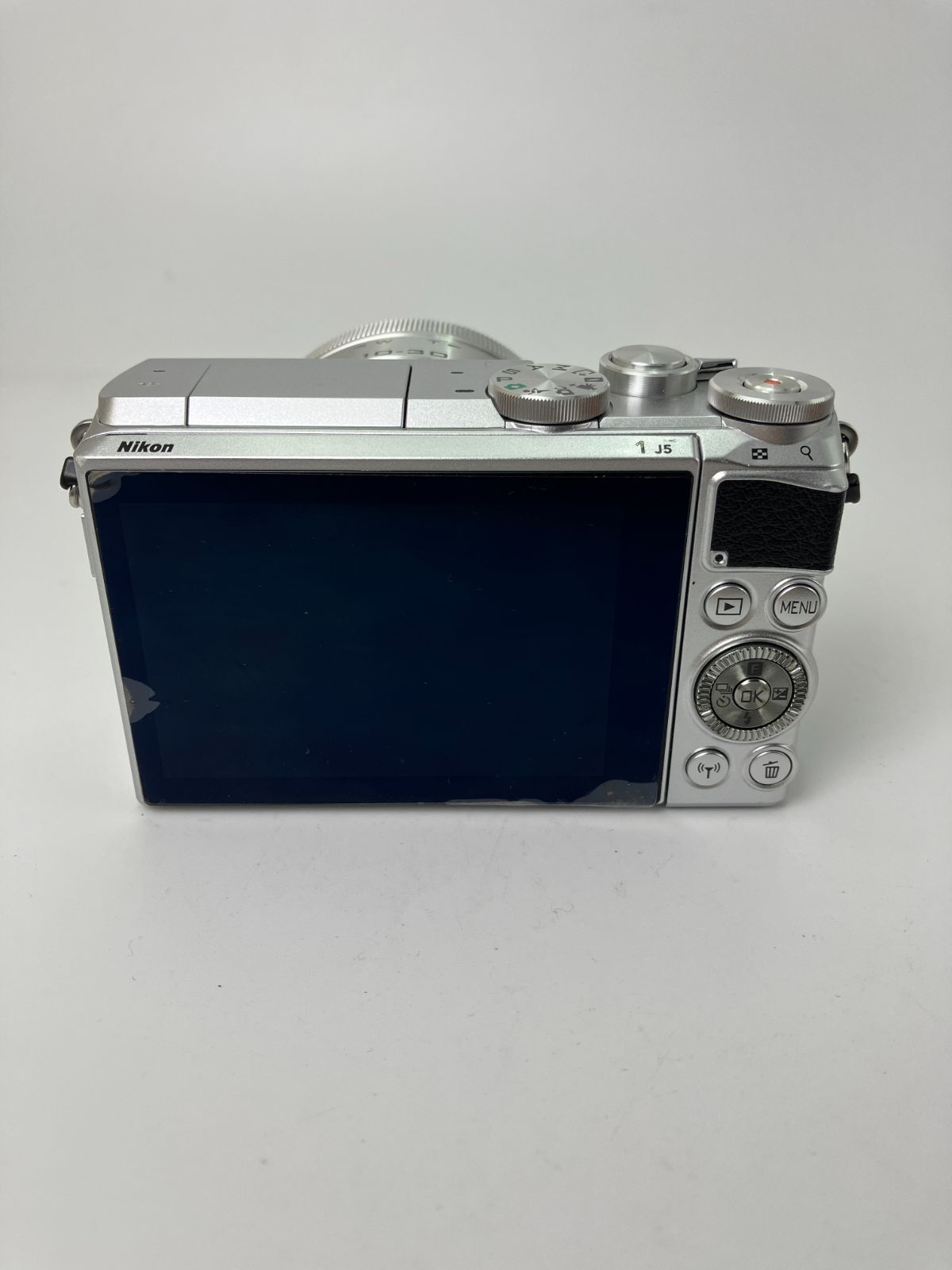 返品保証・動作確認済】Nikon 1 J5 + 10-30mm + 18.5mm ダブルレンズ