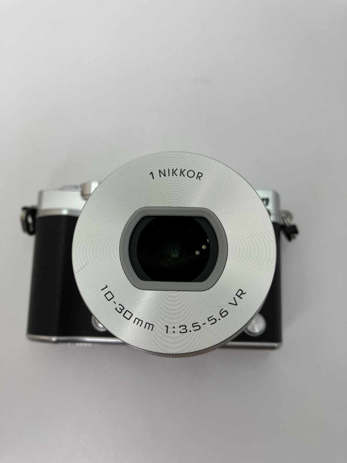返品保証・動作確認済】Nikon 1 J5 + 10-30mm + 18.5mm ダブルレンズ