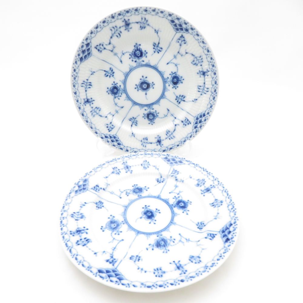 ROYAL COPENHAGEN ロイヤルコペンハーゲン ブルーフルーテッドハーフ