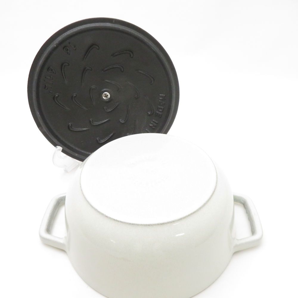 未使用 STAUB ストウブ Wa-NABE ワナベ S スノーフレーク 両手鍋 鋳鉄