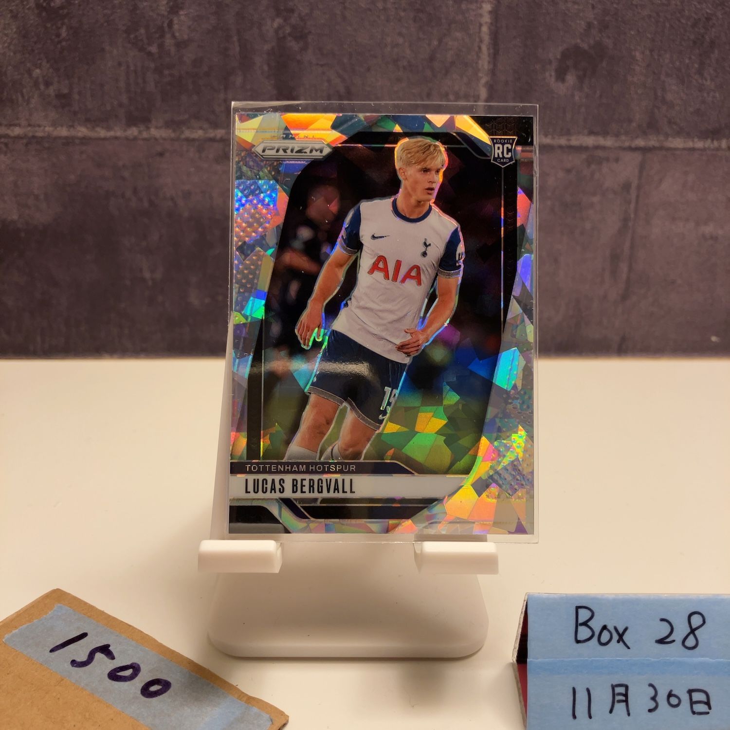2024-25 Panini Prizm Lucas Bergvall Tottenham Hotspur Cracked Ice