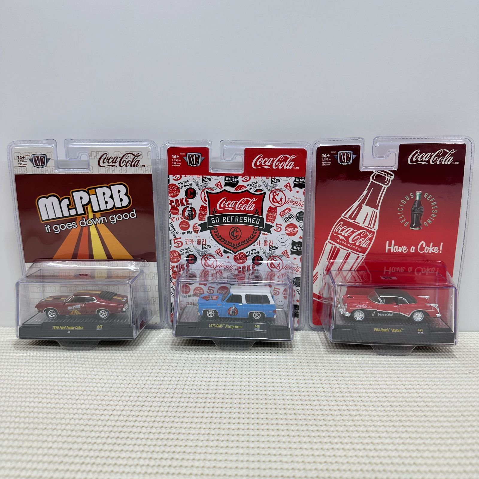 コカ・コーラ ミニカー3台セット フォード トリノ コブラ GMC