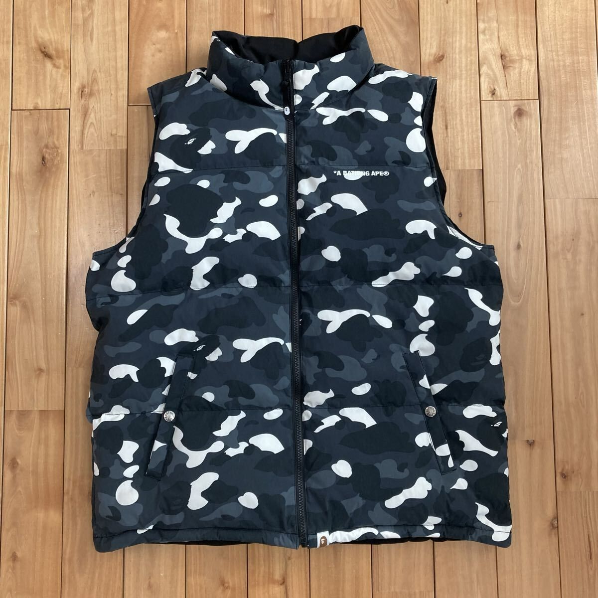 ☆蓄光☆ リバーシブル ダウンベスト Lサイズ a bathing ape BAPE CITY