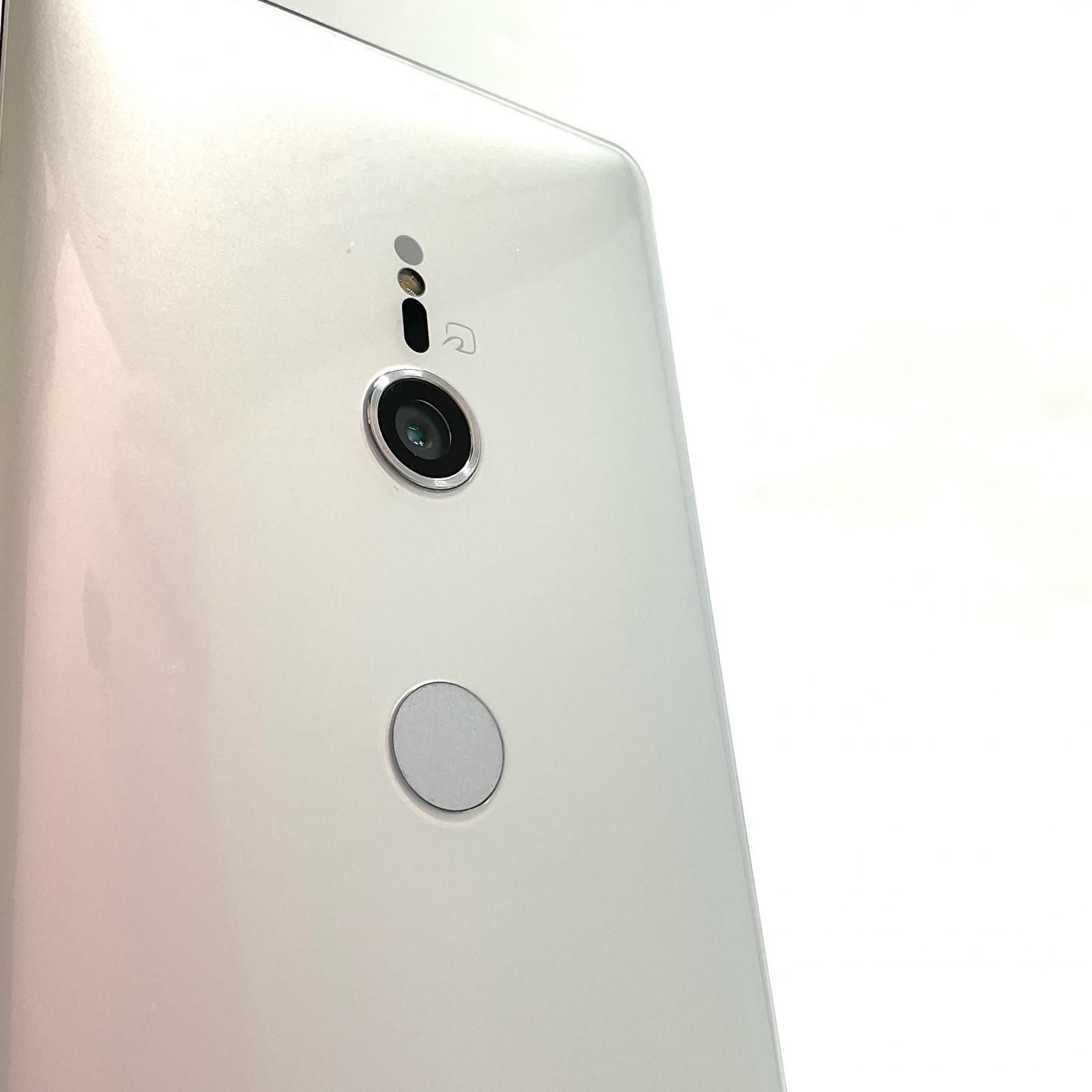 全額返金保証】【最速発送】Sony Xperia XZ3 64GB ホワイトシルバー au