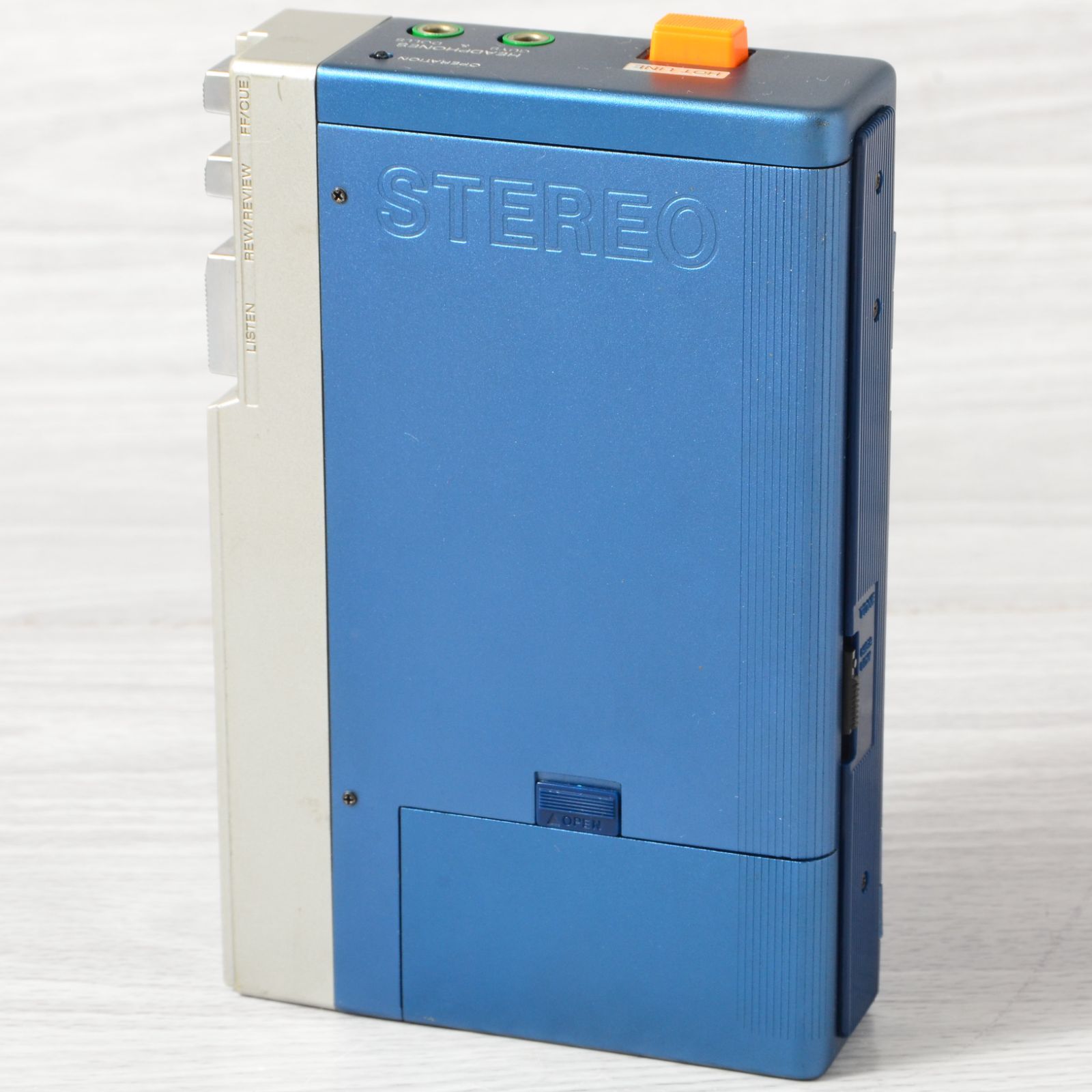 SONY 初代WALKMAN TPS-L2 GUYS & DOLLS カセットウォークマン 整備済