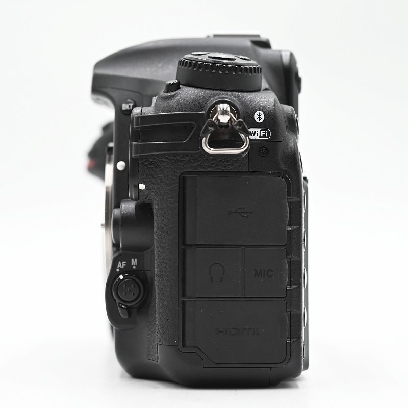 Nikon ニコン D500 デジタル一眼レフカメラ ボディ (ショット数74287枚