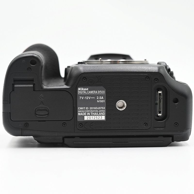 Nikon ニコン D500 デジタル一眼レフカメラ ボディ (ショット数74287枚