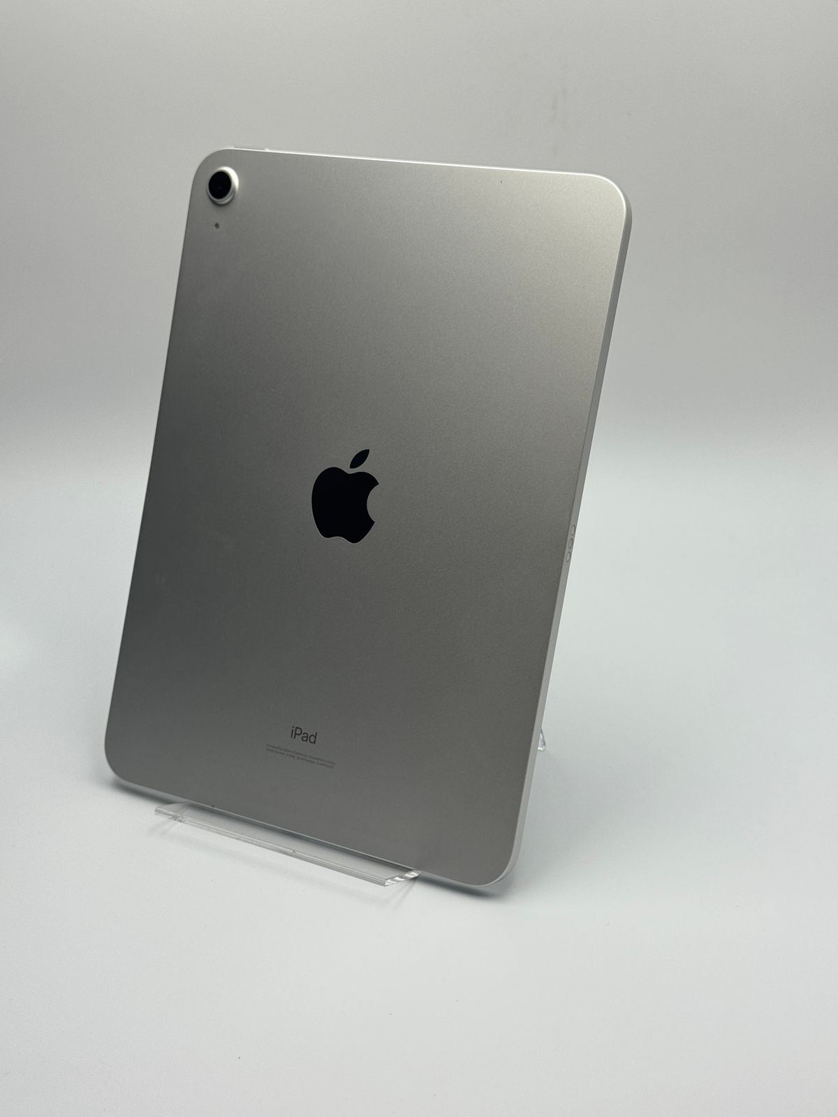 中古B】iPad 第10世代 64GB シルバー Wi-Fi バッテリー【99%】 - メルカリ