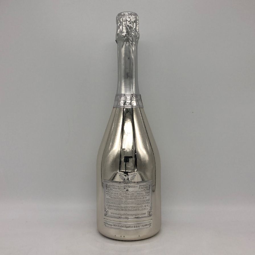 エンジェル シャンパーニュ 2004 プラチナ 未開栓 - メルカリ