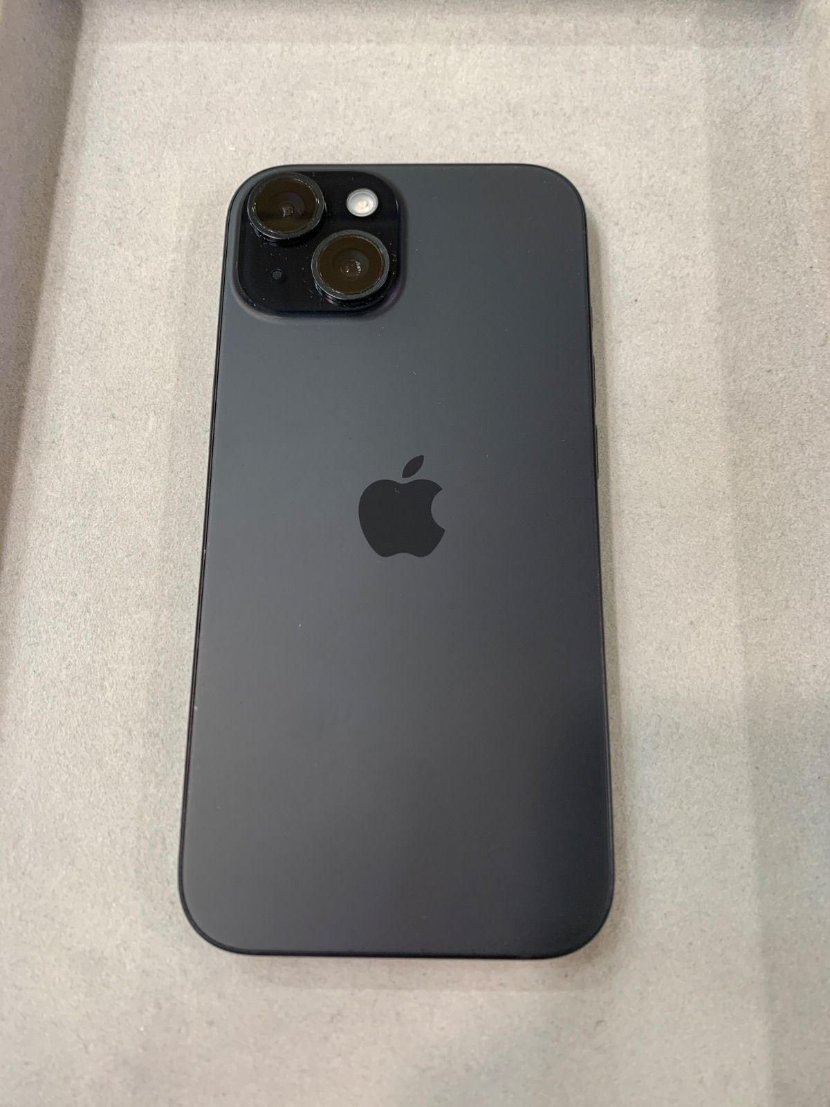 iPhone 15 128GB ブラック バッテリー87％ docomo〇 - メルカリ