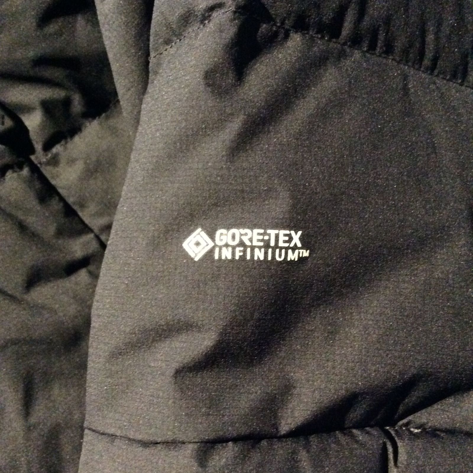 mont-bell ULトラベルダウン ハーフコート GORE-TEX INFINIUM ブラック 