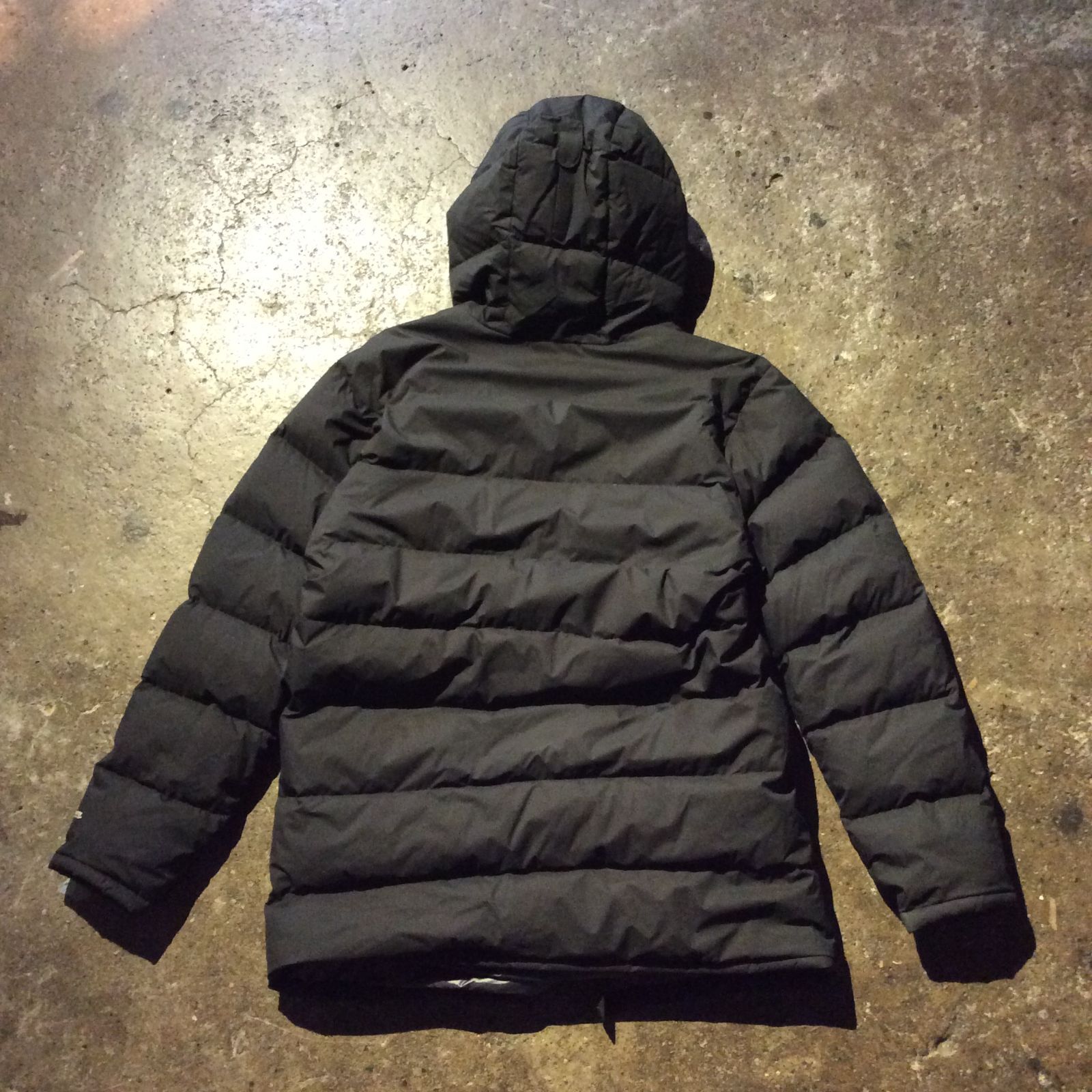 mont-bell ULトラベルダウン ハーフコート GORE-TEX INFINIUM ブラック 