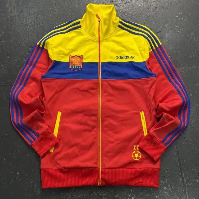 100 アディダス オールドスクール エクアドル ジャージ - メルカリ