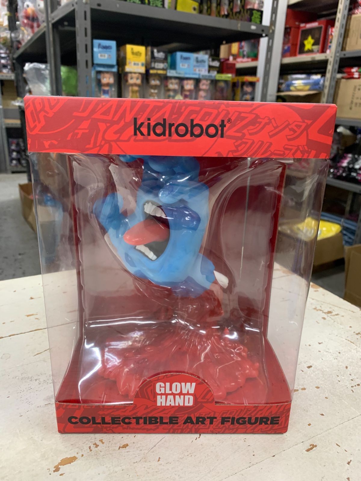 SANTA CRUZ × Kidrobot スクリーミングハンド 9インチ フィギュア